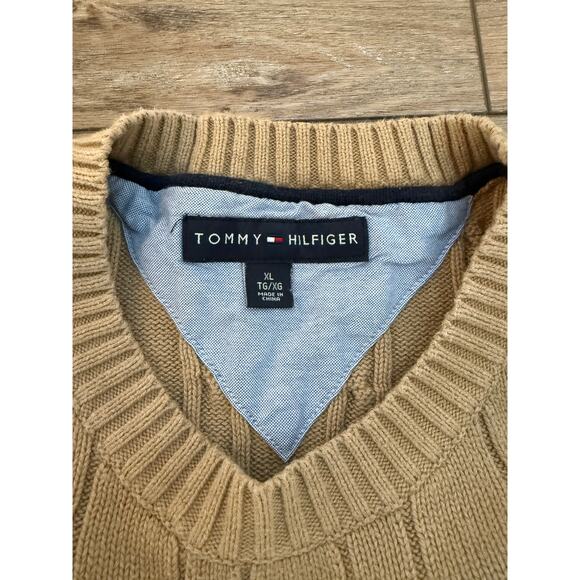 Tommy Hilfiger Mens Size XL Fishermans Sweater Cable Knit Pullover Preppy - Picture 3 of 6